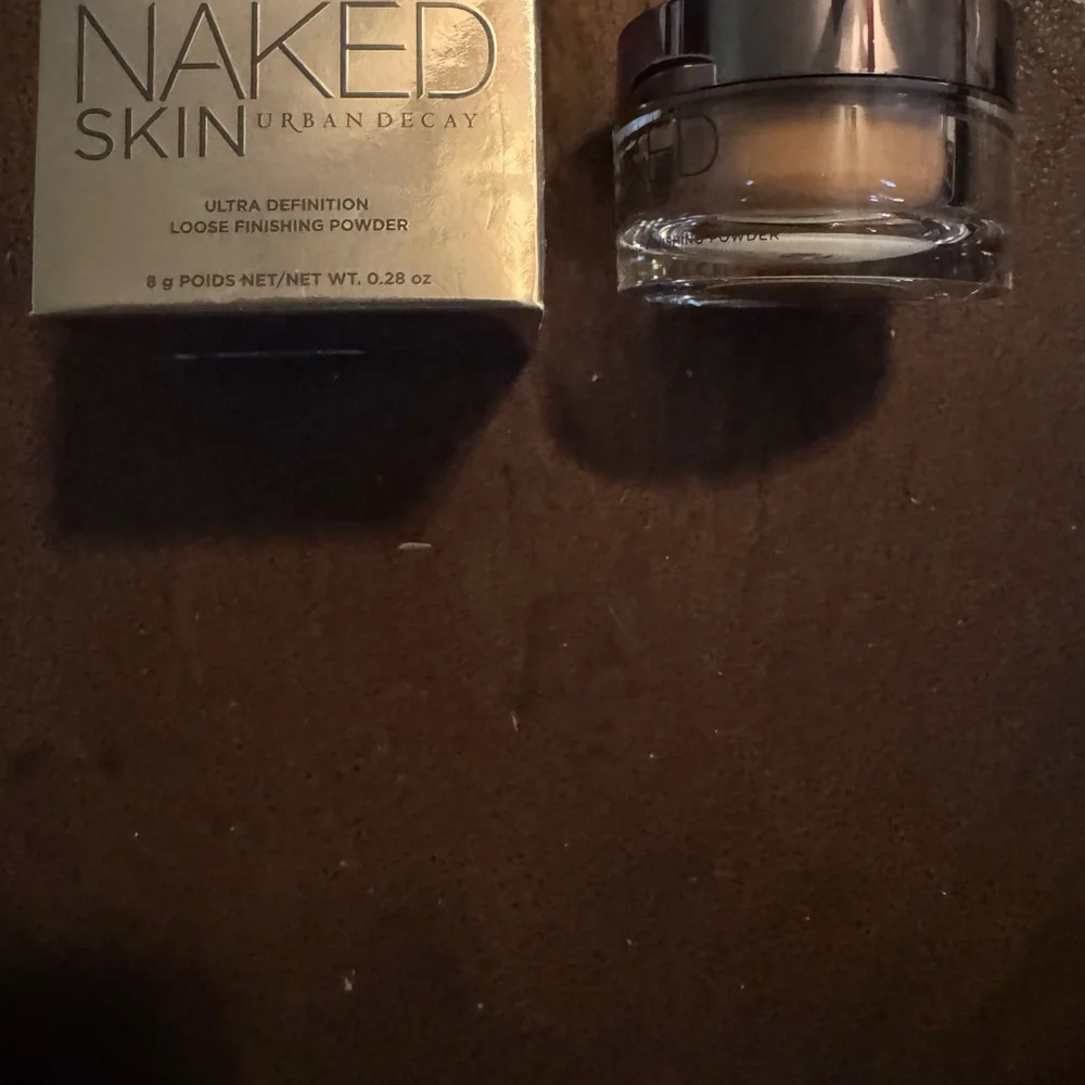 Urban Decay Naked Skin Loose Finishing Powder - Beige